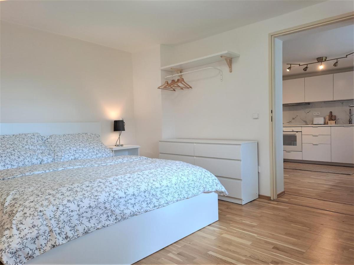 Apartmanovy Dum Se Zahradou V Klidne Casti Prahy Prag Exterior foto