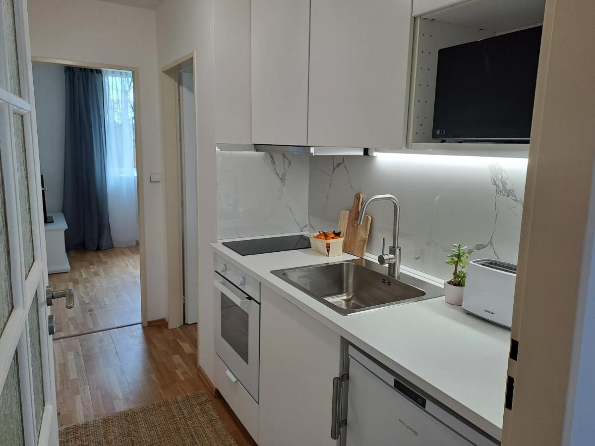 Apartmanovy Dum Se Zahradou V Klidne Casti Prahy Prag Exterior foto